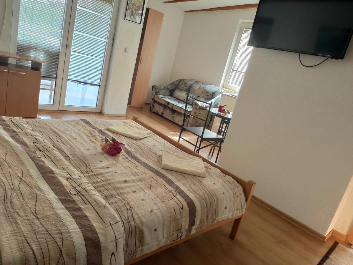 Villa Kliment โอครีด ภายนอก รูปภาพ